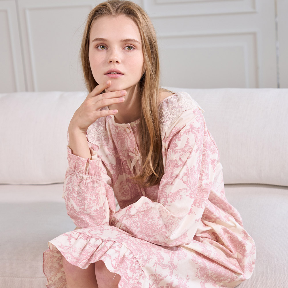 여자이지웨어 블로썸 순면 파자마 꽃무늬잠옷 집순이 홈웨어 (핑크)